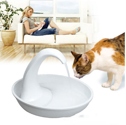 猫や犬のための超静かなUSB自動水源 ペットは健康的な水を食べます