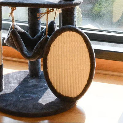 販売 遊びや睡眠のための猫のスケラピングボード 大きな高い猫のクライミングフレーム