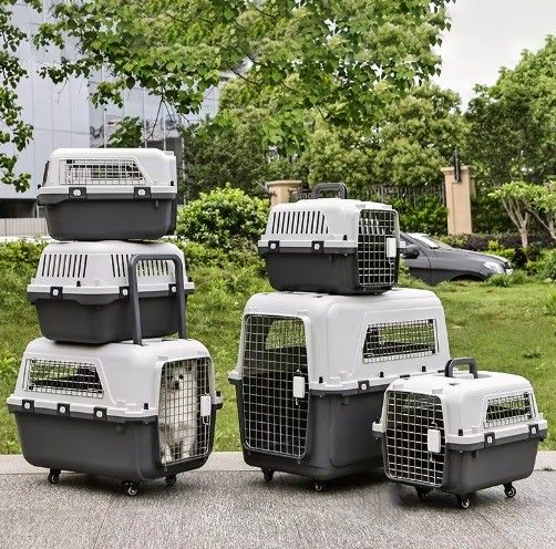 安全なダブルドアデザイン 猫犬 荷物 旅行用ケース 輪と超大きなスペース